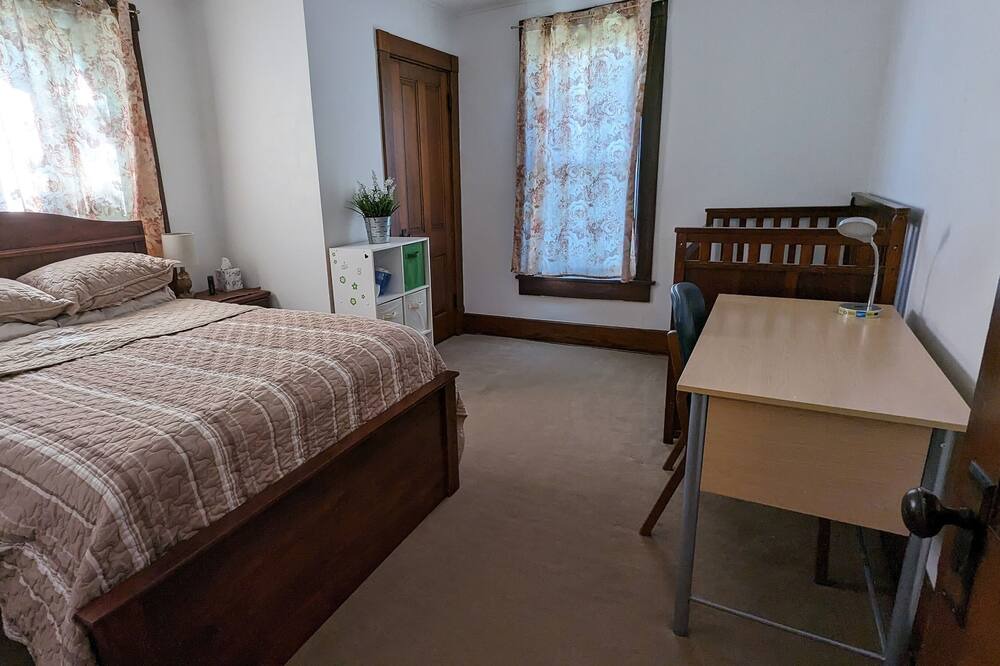 Photo of Bedroom in Marietta
