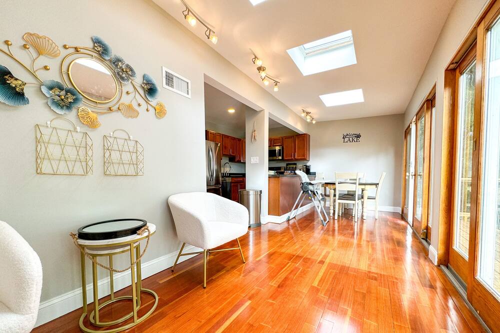 Photo of Bedroom in Lake Peekskill