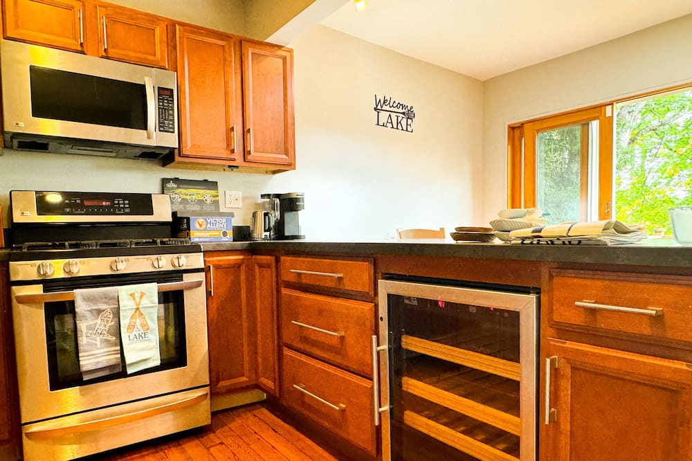 Photo of Kitchen in Lake Peekskill