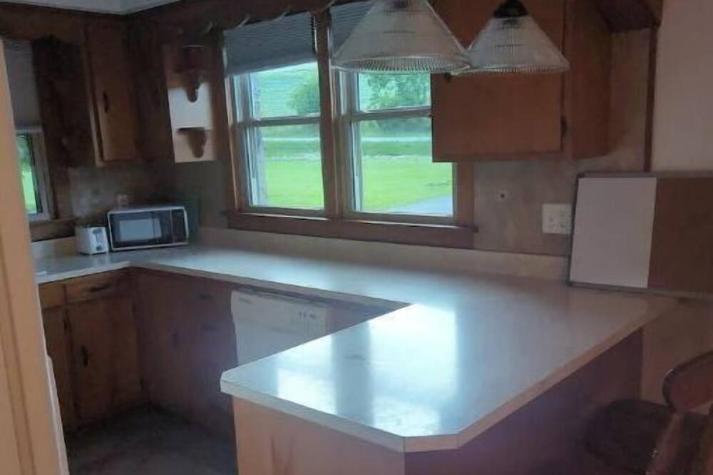 Photo of Kitchen in Saxton
