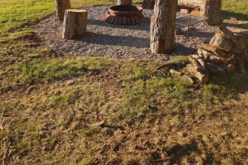 Photo of Outdoor in Saxton
