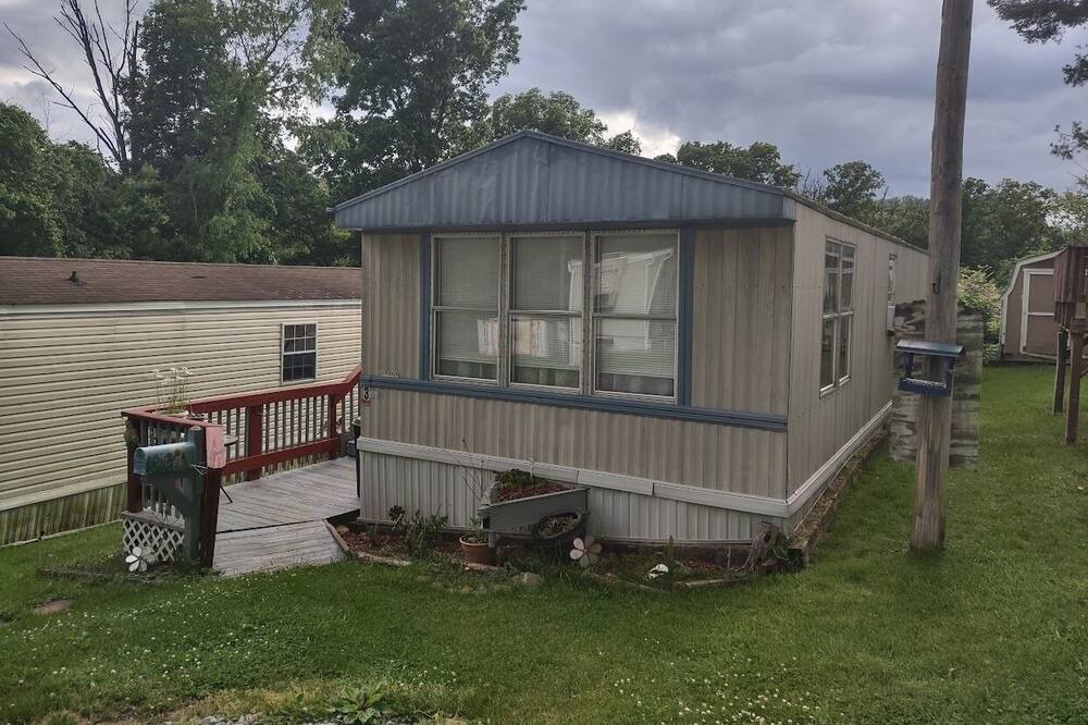 Photo of Outdoor in Dellslow