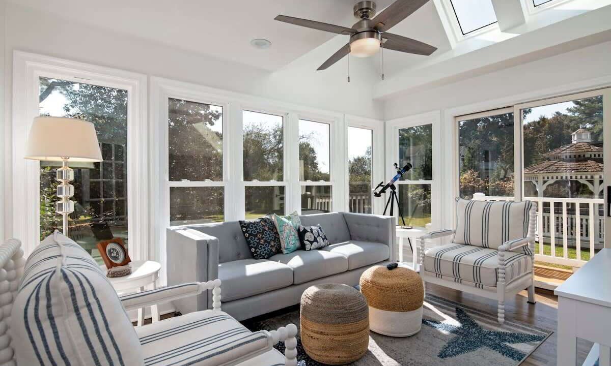 Photo of Livingroom in Easton