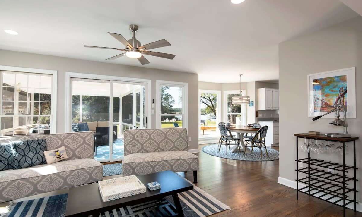 Photo of Livingroom in Easton