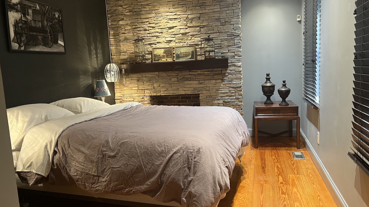 Photo of Bedroom in Old City