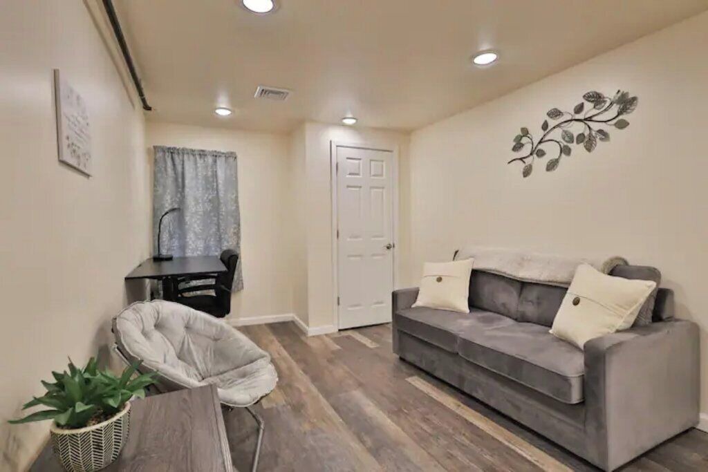Photo of Livingroom in Bethel