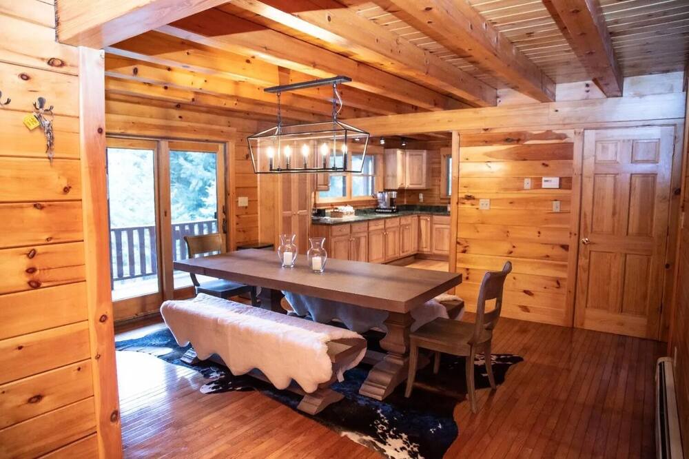 Photo of Kitchen in Roscoe
