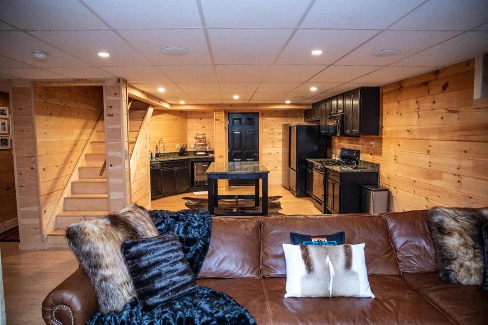 Photo of Livingroom in Roscoe