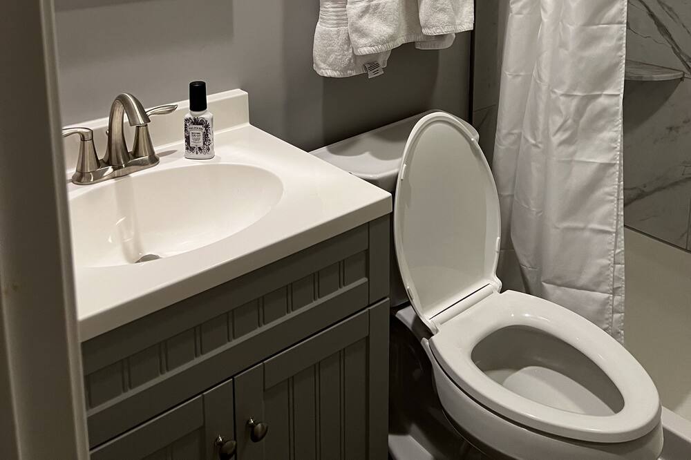 Photo of Bathroom in Georgetown