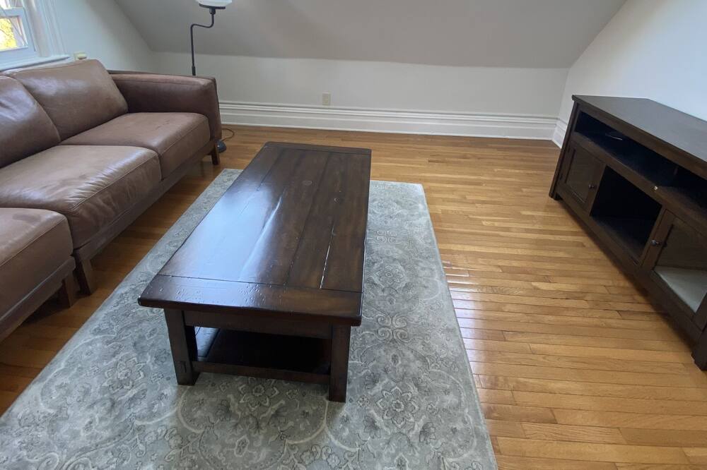 Photo of Livingroom in Weehawken