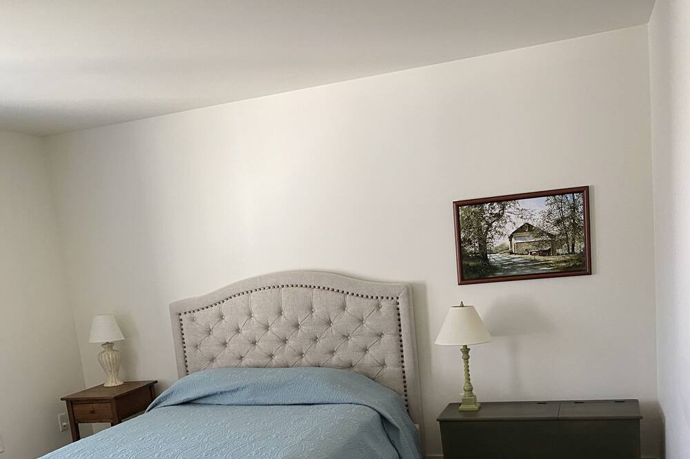 Photo of Bedroom in Rohrerstown