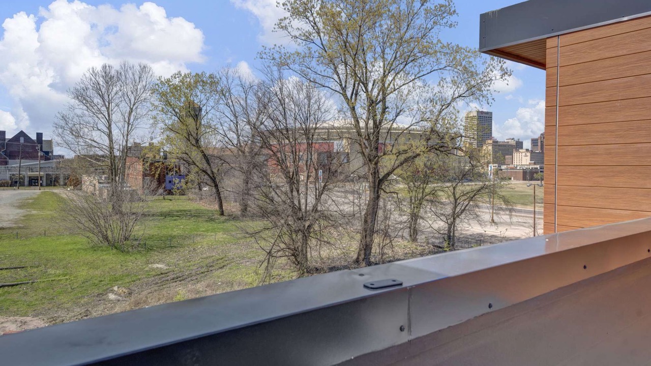 Photo of Outdoor in New Pathways