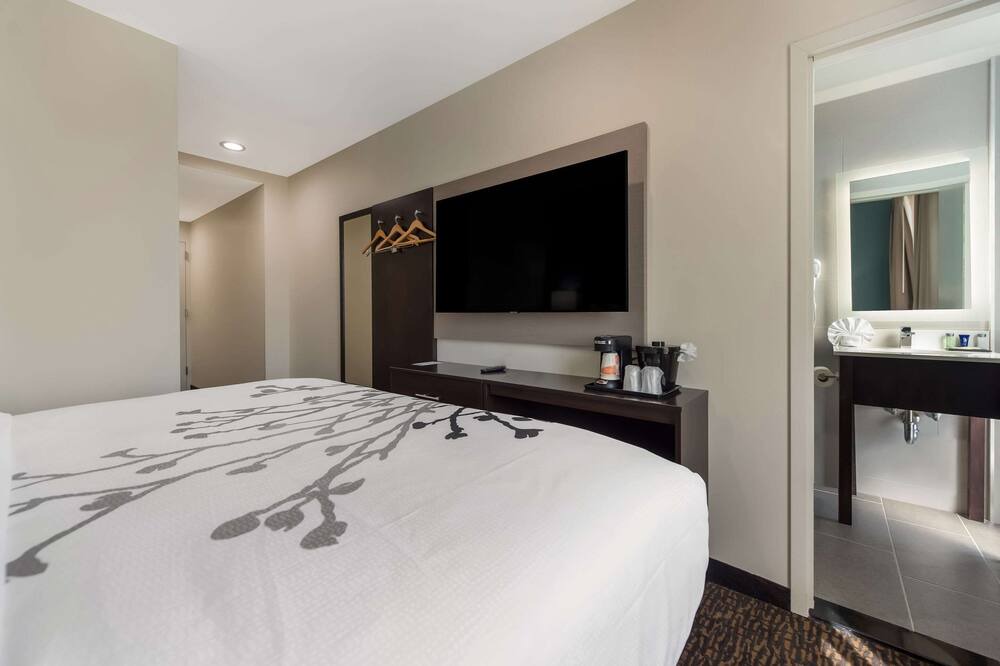 Photo of Bedroom in Sheepshead Bay