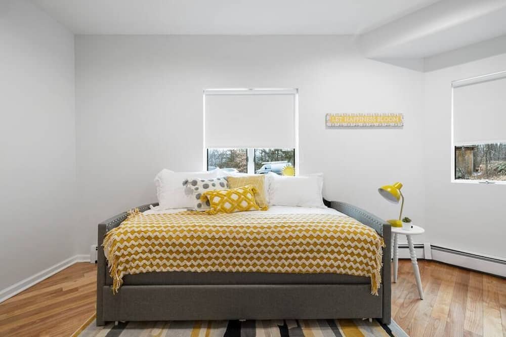 Photo of Bedroom in Greenwood Lake