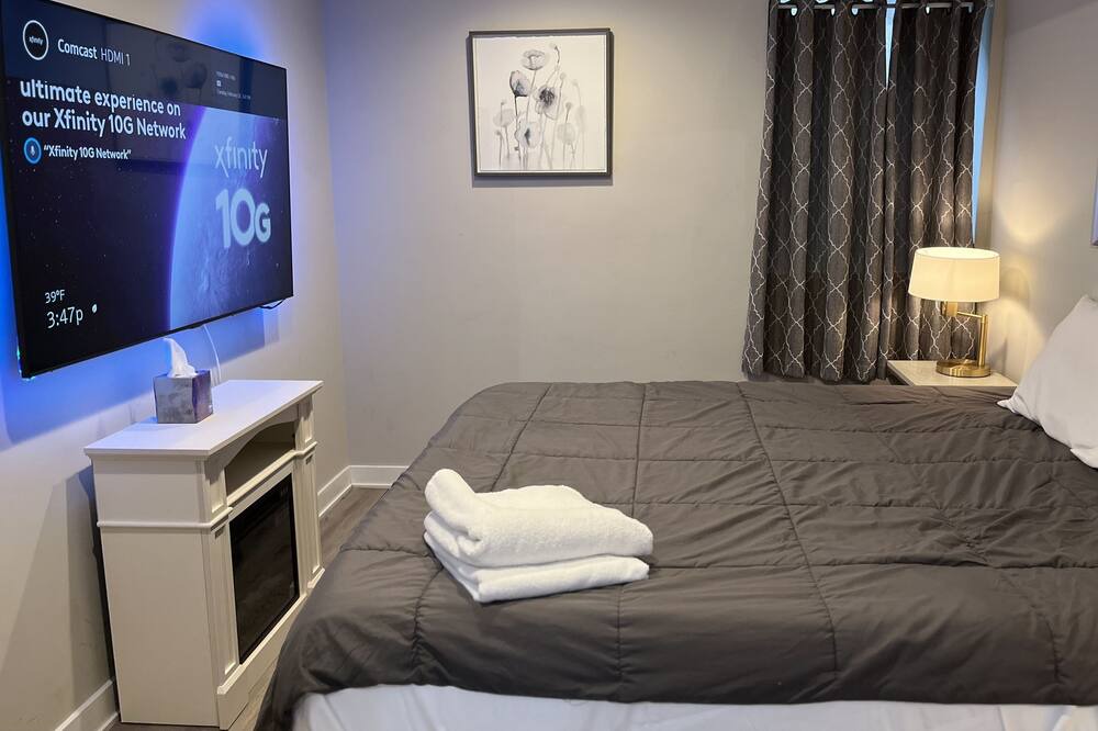 Photo of Bedroom in Point Breeze