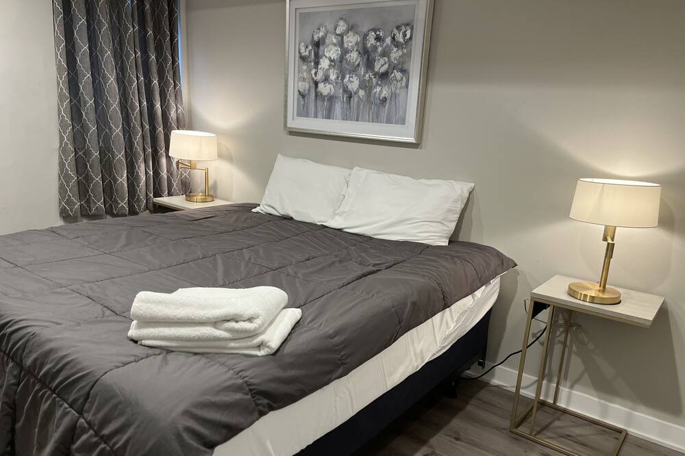 Photo of Bedroom in Point Breeze