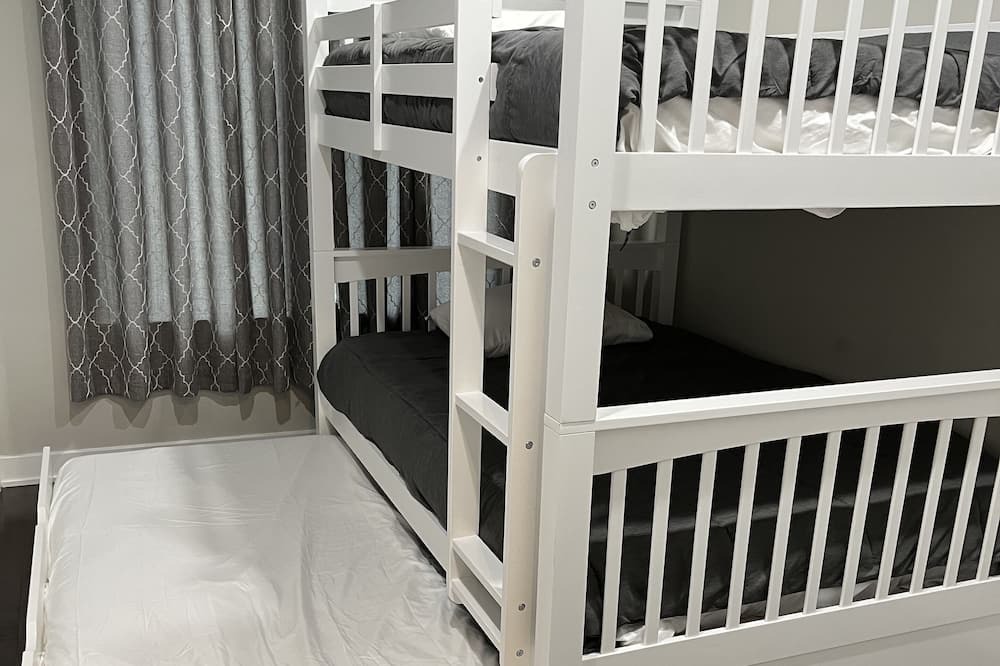 Photo of Bedroom in Point Breeze