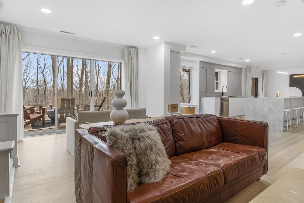 Photo of Livingroom in Towson