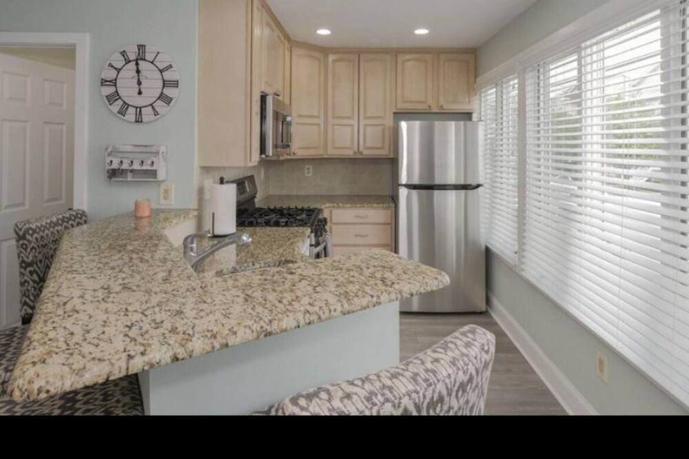 Photo of Kitchen in Margate City