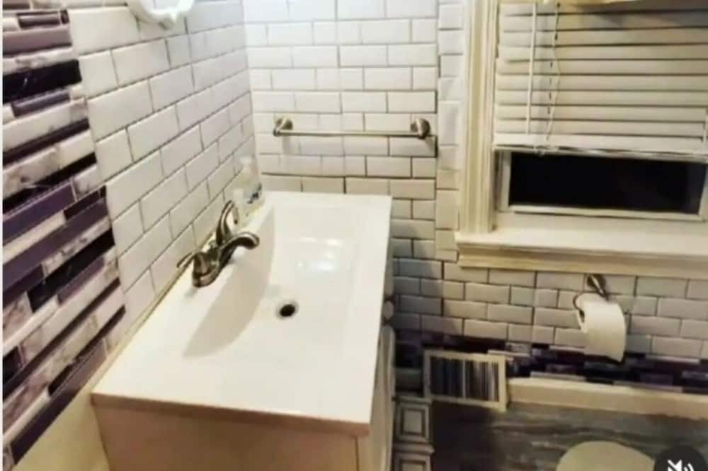 Photo of Bathroom in Dover