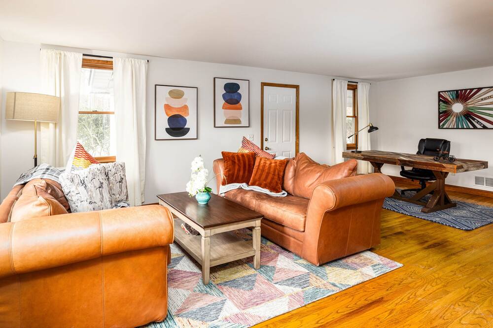 Photo of Livingroom in Hockessin
