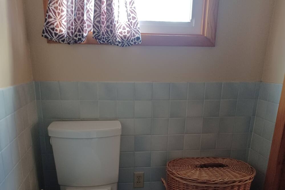 Photo of Bathroom in Punxsutawney