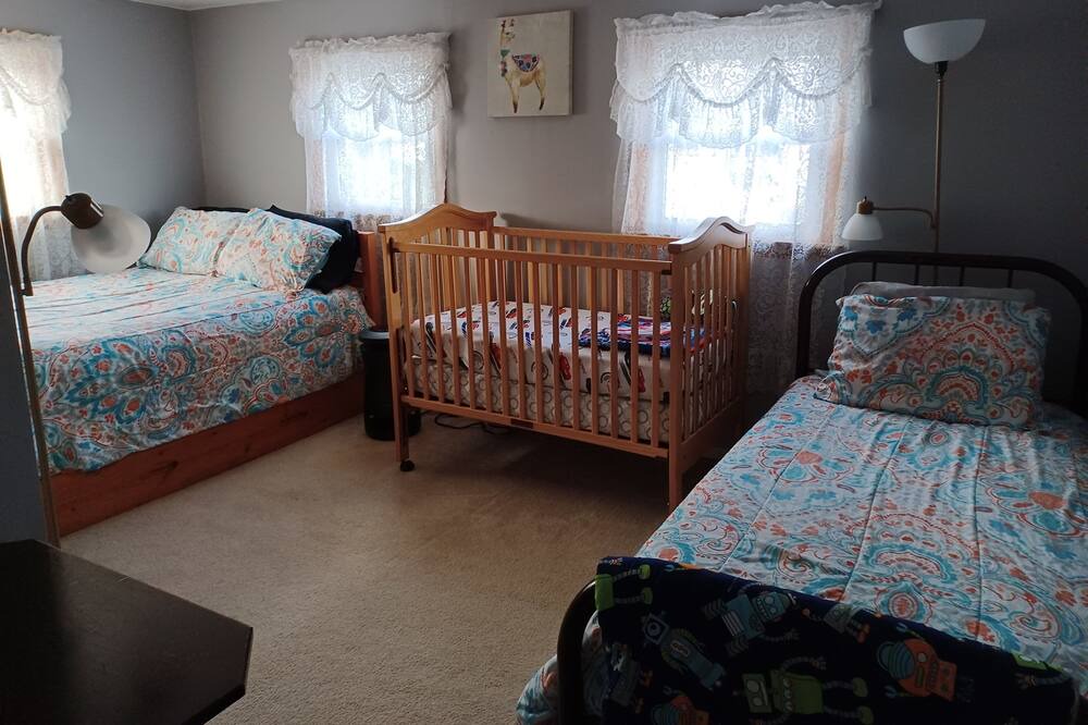 Photo of Bedroom in Punxsutawney