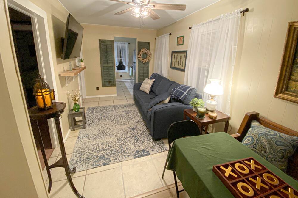 Photo of Livingroom in Tillson