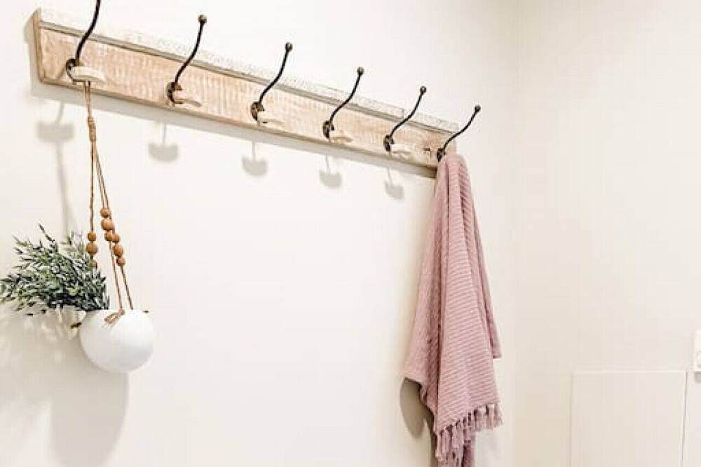 Photo of Others in Gap
