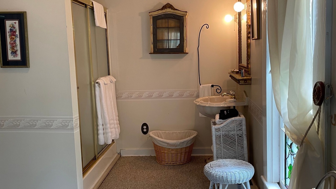 Photo of Bathroom in Sautee Nacoochee