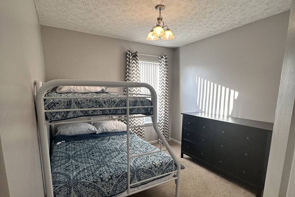 Photo of Bedroom in Huber Heights