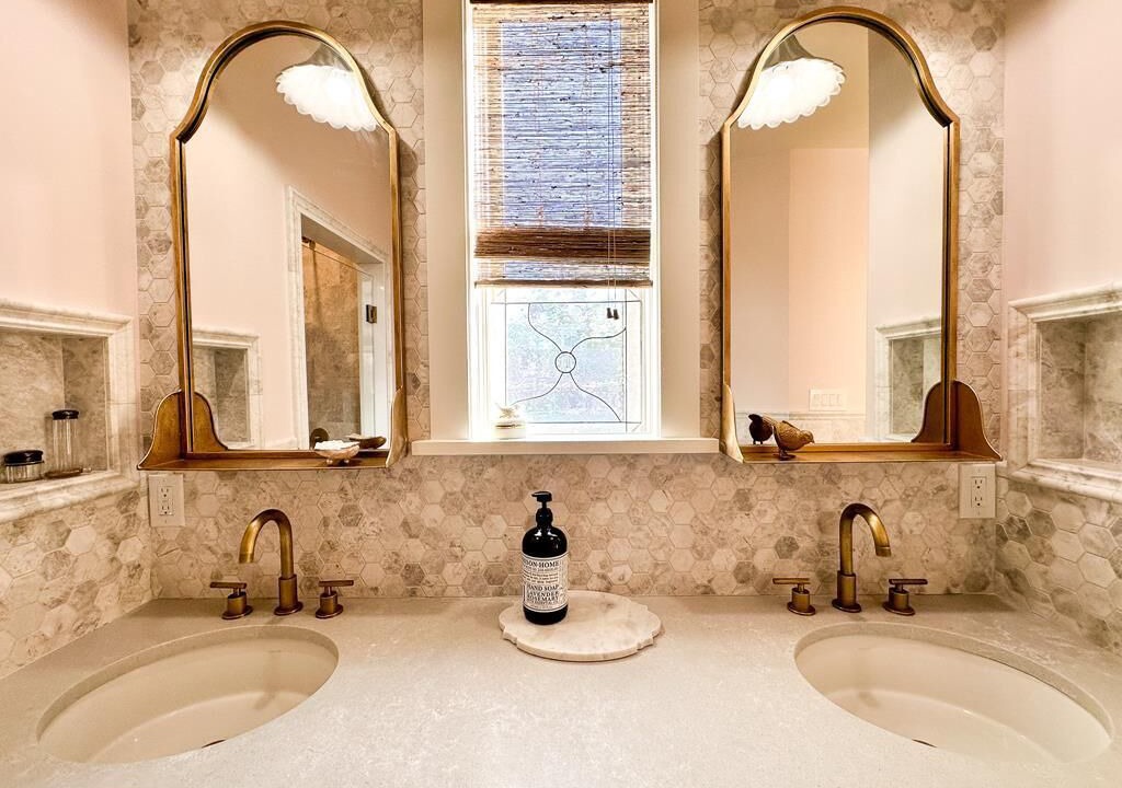 Photo of Bathroom in Cape May Point