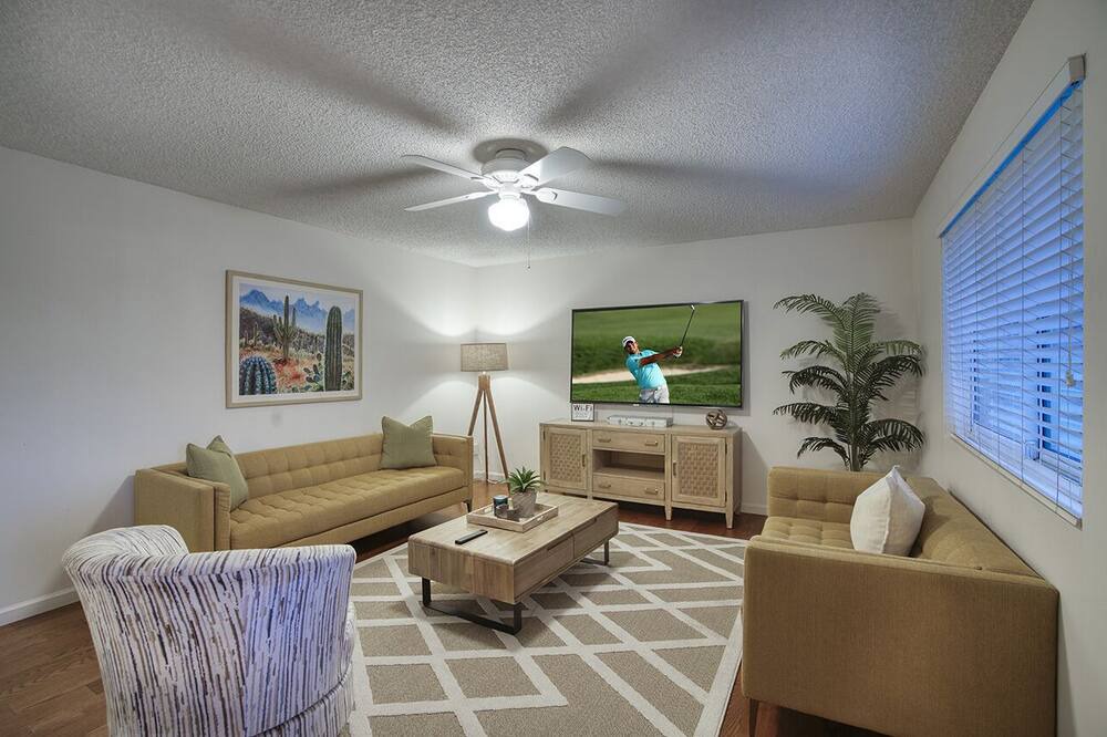 Photo of Others in Pointe Scottsdale