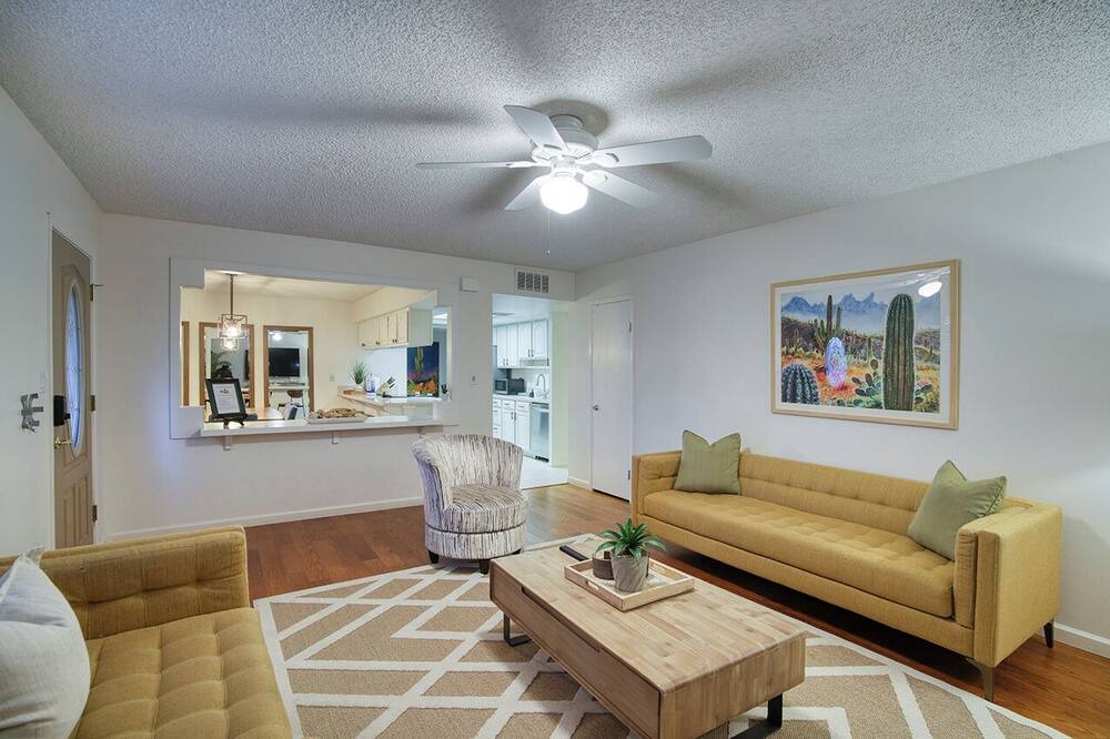 Photo of Others in Pointe Scottsdale