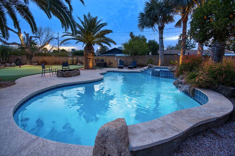 Photo of Others in Pointe Scottsdale