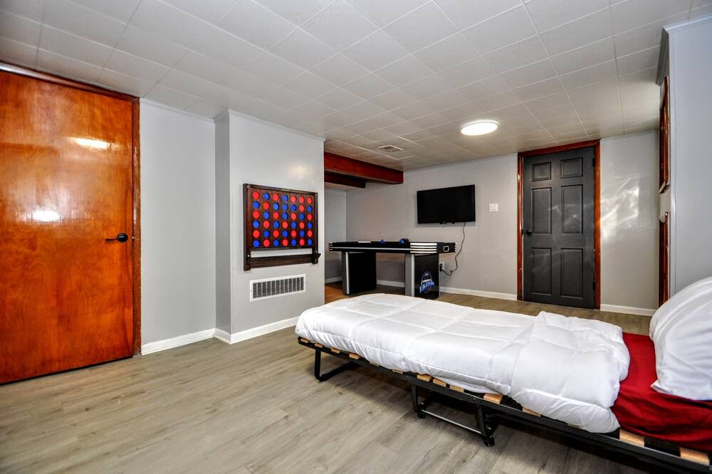 Photo of Bedroom in Brentwood