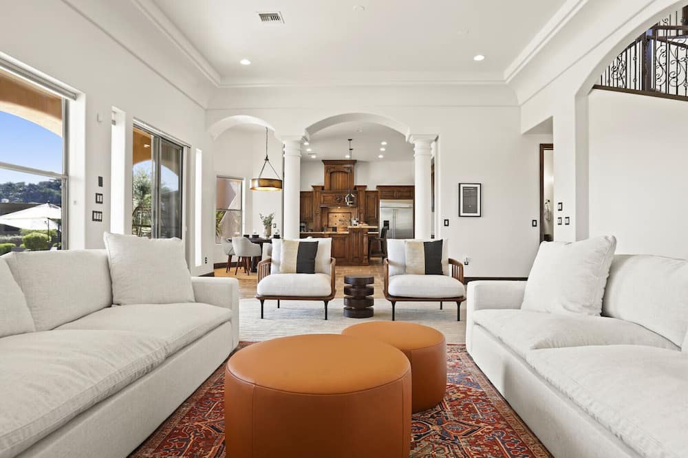 Photo of Livingroom in East Mesa