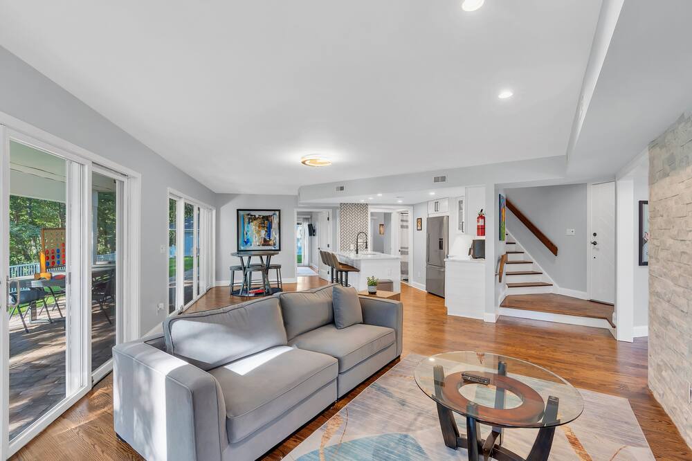 Photo of Livingroom in Shark River Hills