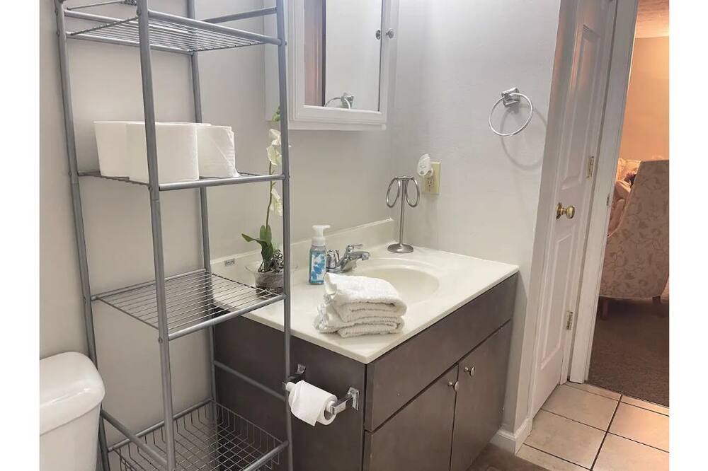 Photo of Bathroom in Oxford
