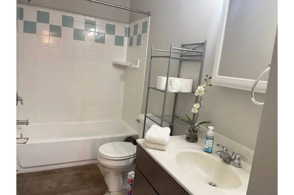 Photo of Bathroom in Oxford