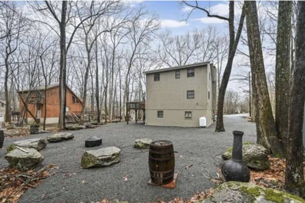 Photo of Outdoor in Rowland
