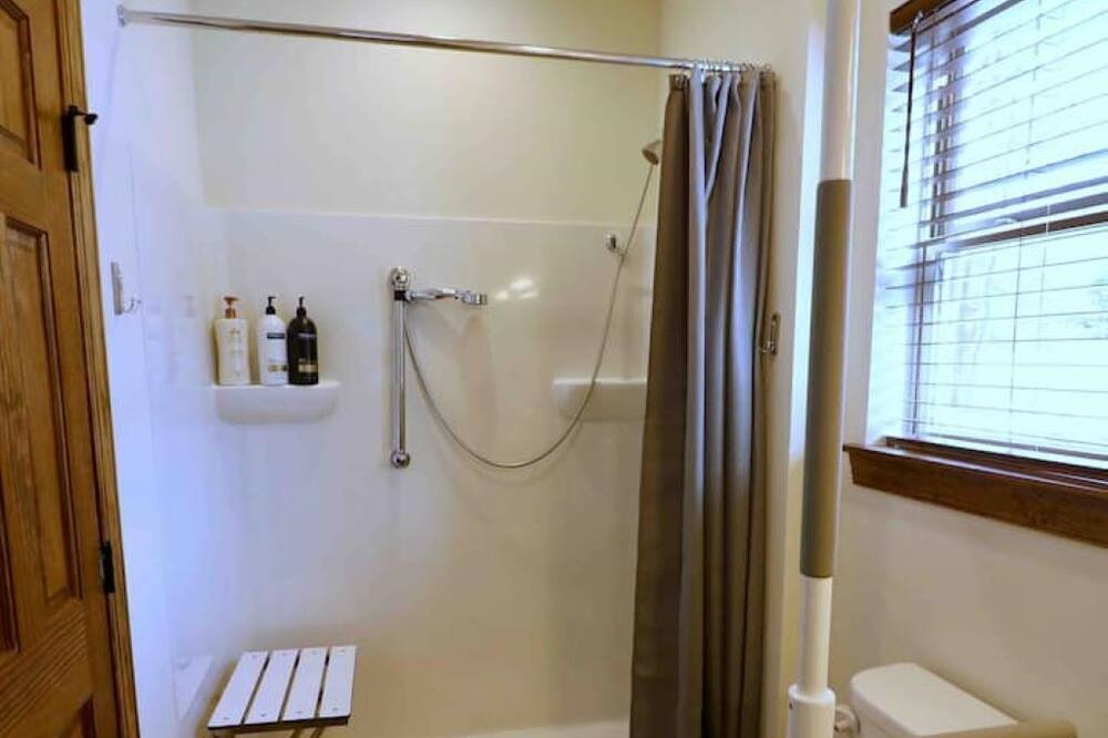 Photo of Bathroom in State College