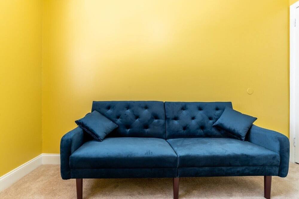 Photo of Livingroom in Malvern