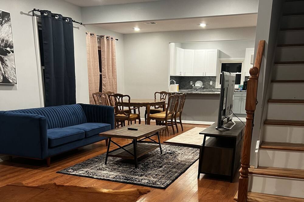 Photo of Livingroom in Cranford