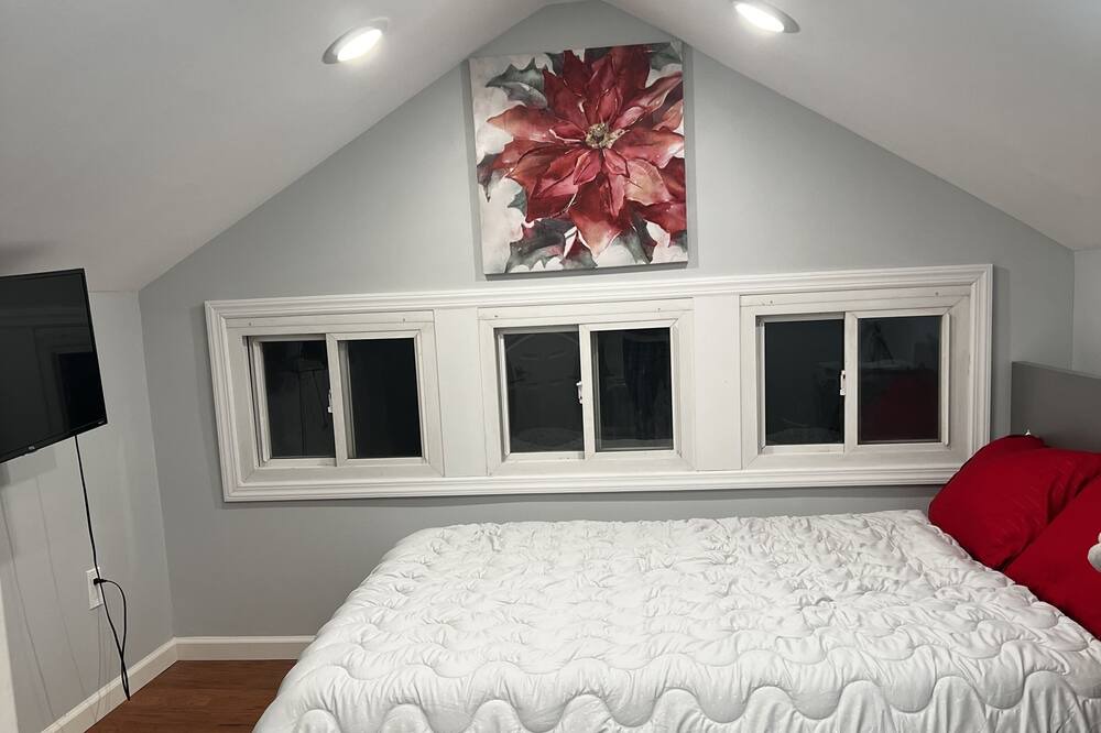 Photo of Bedroom in Cranford