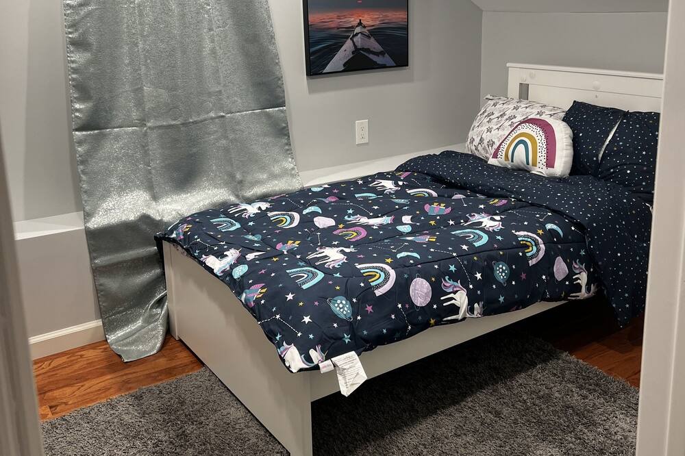 Photo of Bedroom in Cranford