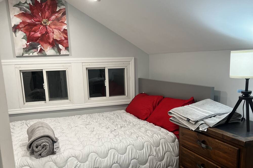 Photo of Bedroom in Cranford