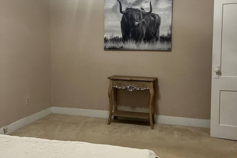 Photo of Bedroom in Berea