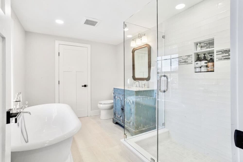 Photo of Bathroom in Baptistown