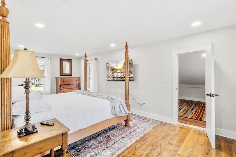 Photo of Bedroom in Baptistown
